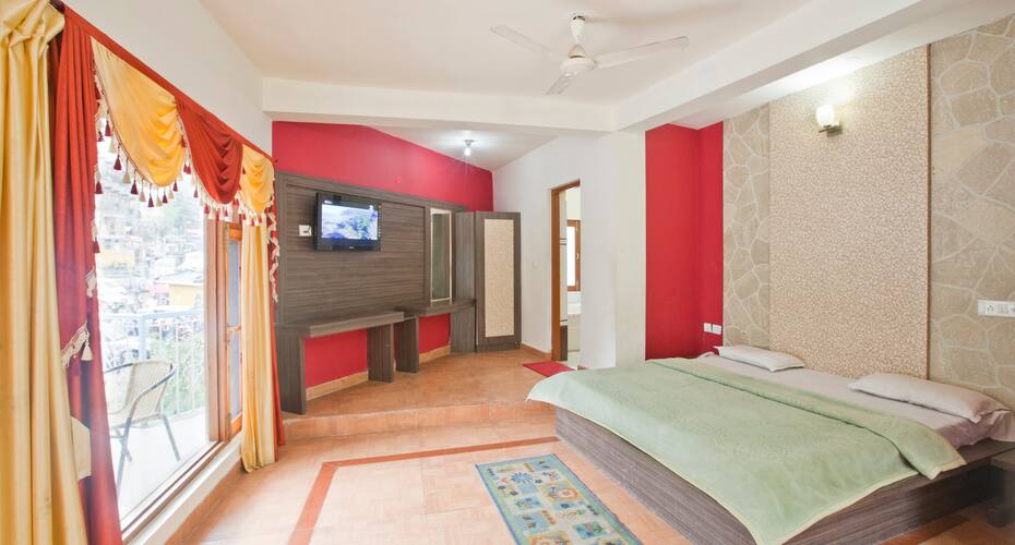 Hotel Morainic Hills, Mcleodganj 4